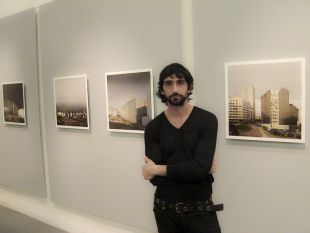 Baixo Ceo, exposición fotográfica de Melki Chichery no COAG da Coruña