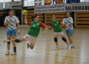 Partido da selección galega de balonmán feminino