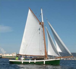 Moitos dos barcos que se xuntan en Ferrol son de grande beleza. Na imaxe, o Punta Fiateira