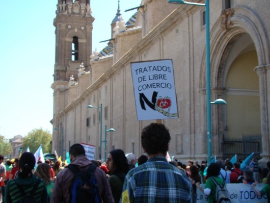 Marcha contra os transxénicos